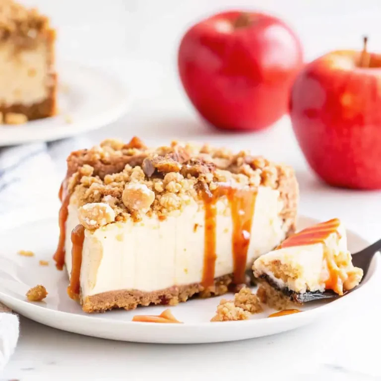 Apple Crisp Cheesecake with Cinnamon Streusel 2 apple crisp cheesecake served with apples